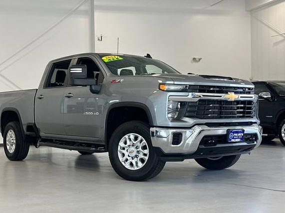 CHEVROLET SILVERADO HD 2024 1GC4YNE79RF330906 image CHEVROLET SILVERADO HD 2024 1GC4YNE79RF330906 image